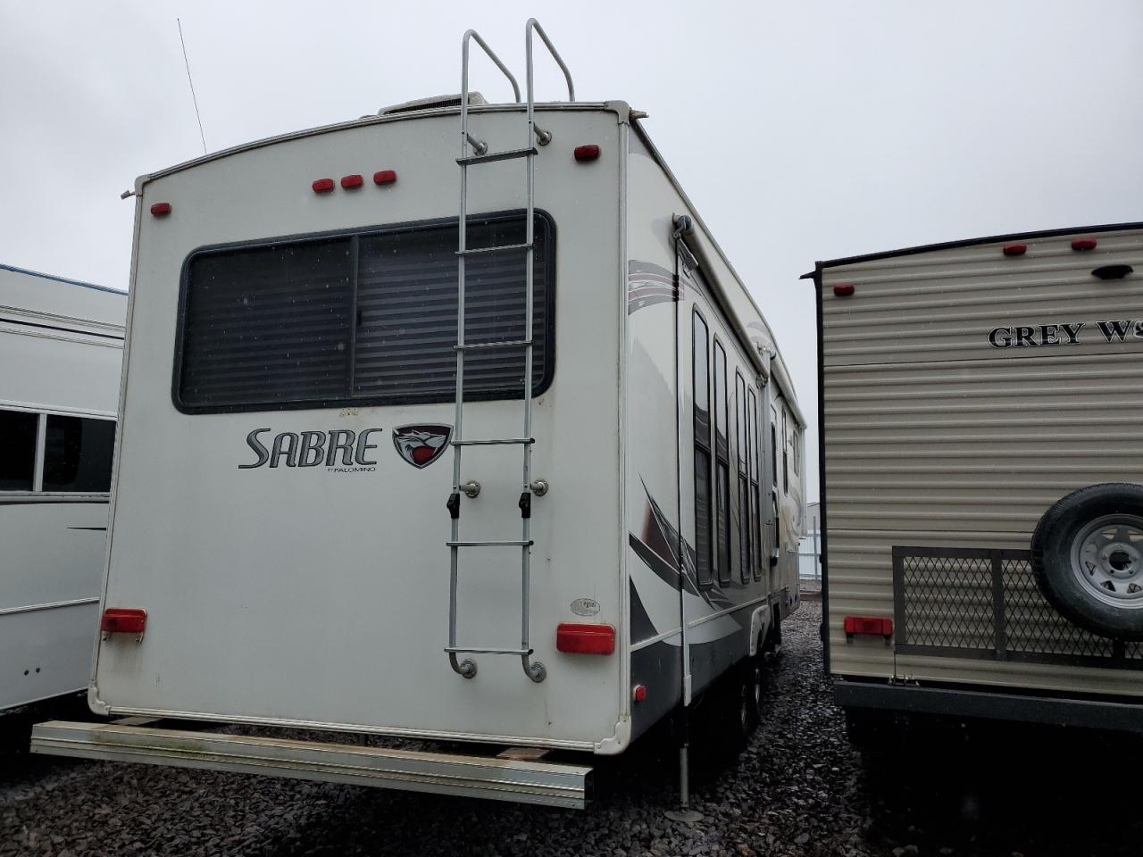 2013 Frrv 5th wheel VIN 4X4FSRK20D3007424 photo 4