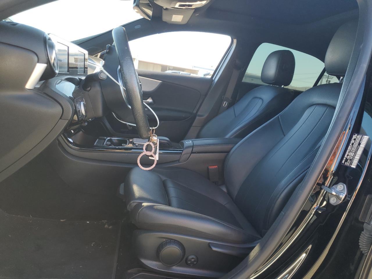 2022 Mercedes-Benz A-class VIN W1K3G4EBXNJ377744 photo 7