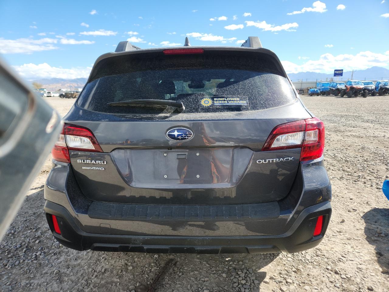 2018 Subaru Outback VIN 4S4BSANC5J3331695 photo 6