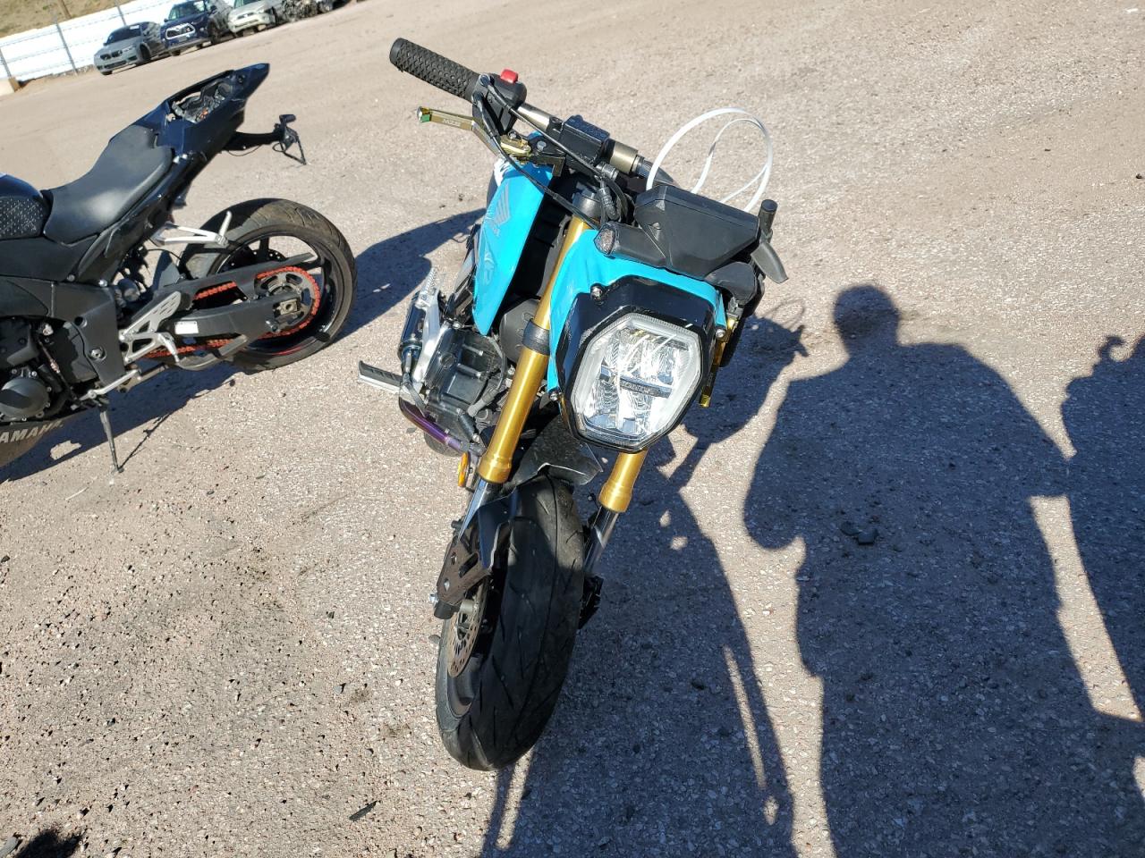2024 Honda Grom VIN MLHJC9214R5200401 photo 2