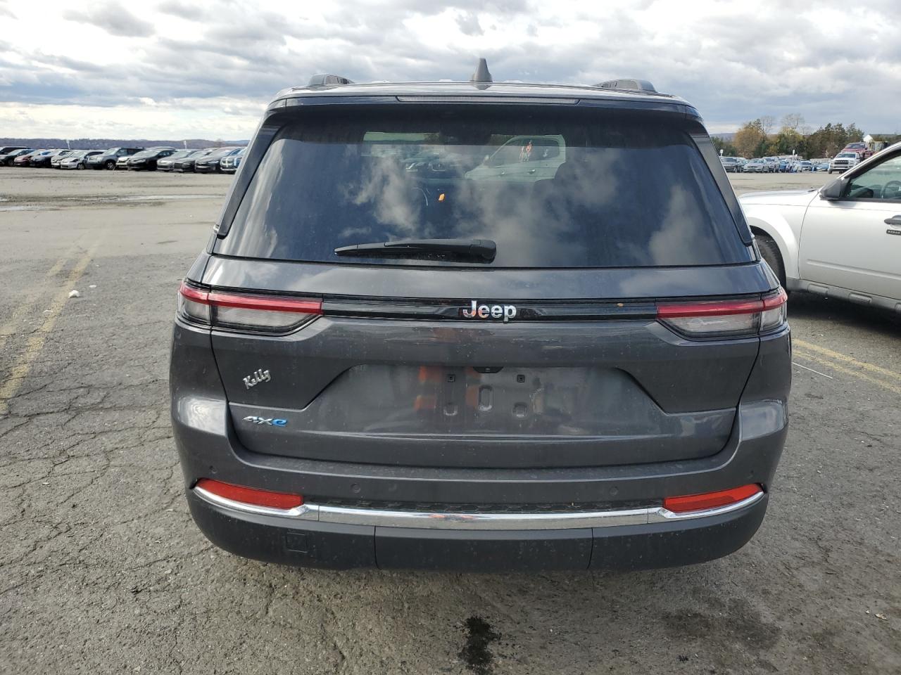 2024 Jeep Grand cher VIN 1C4RJYB6XRC714914 photo 6