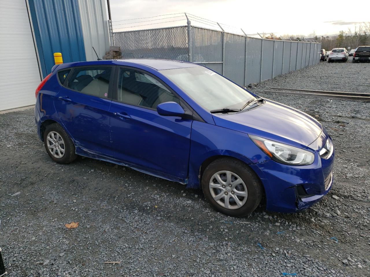 2014 HYUNDAI Accent VIN KMHCT5AE6EU160620 photo 4
