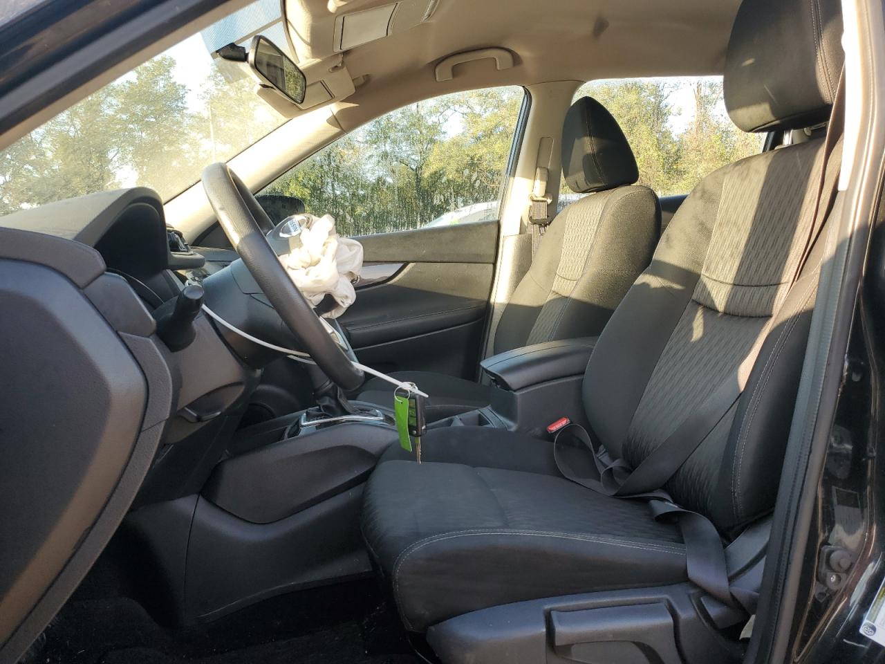 2017 Rogue VIN KNMAT2MTXHP522133 photo 7