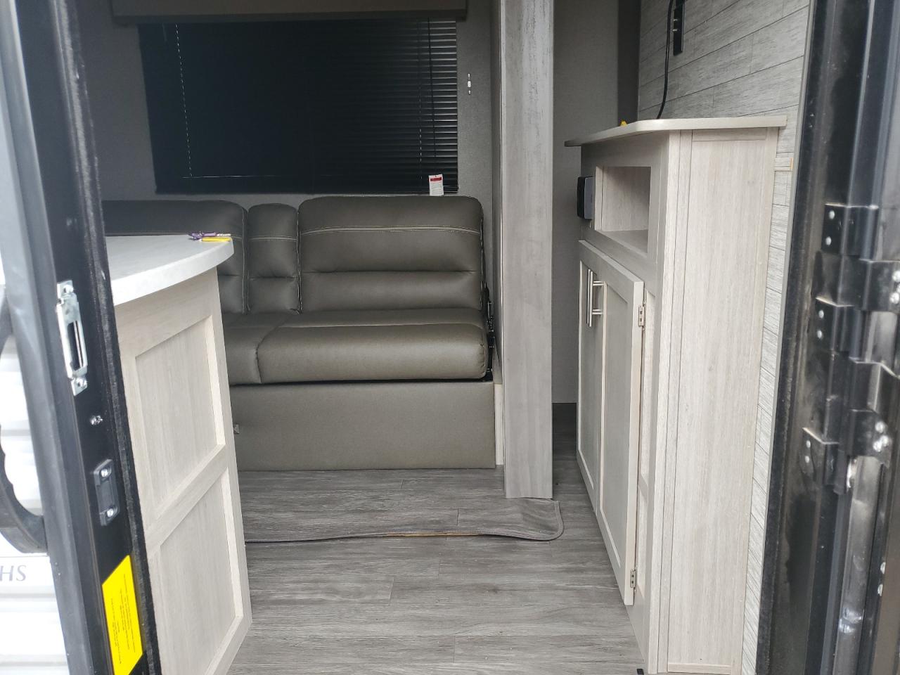 2023 AURO Trailer VIN 5ZT2ARRB2PU042122 photo 5