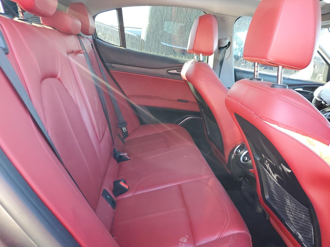 2020 Alfa Stelvio VIN ZASPAKBN7L7C88764 photo 10