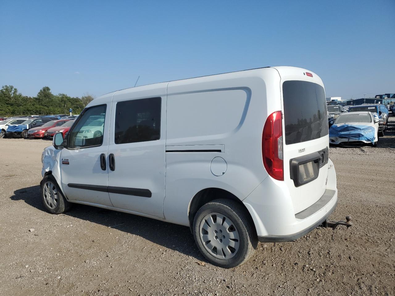 2015 Ram Promaster VIN ZFBERFBT3F6A04562 photo 2