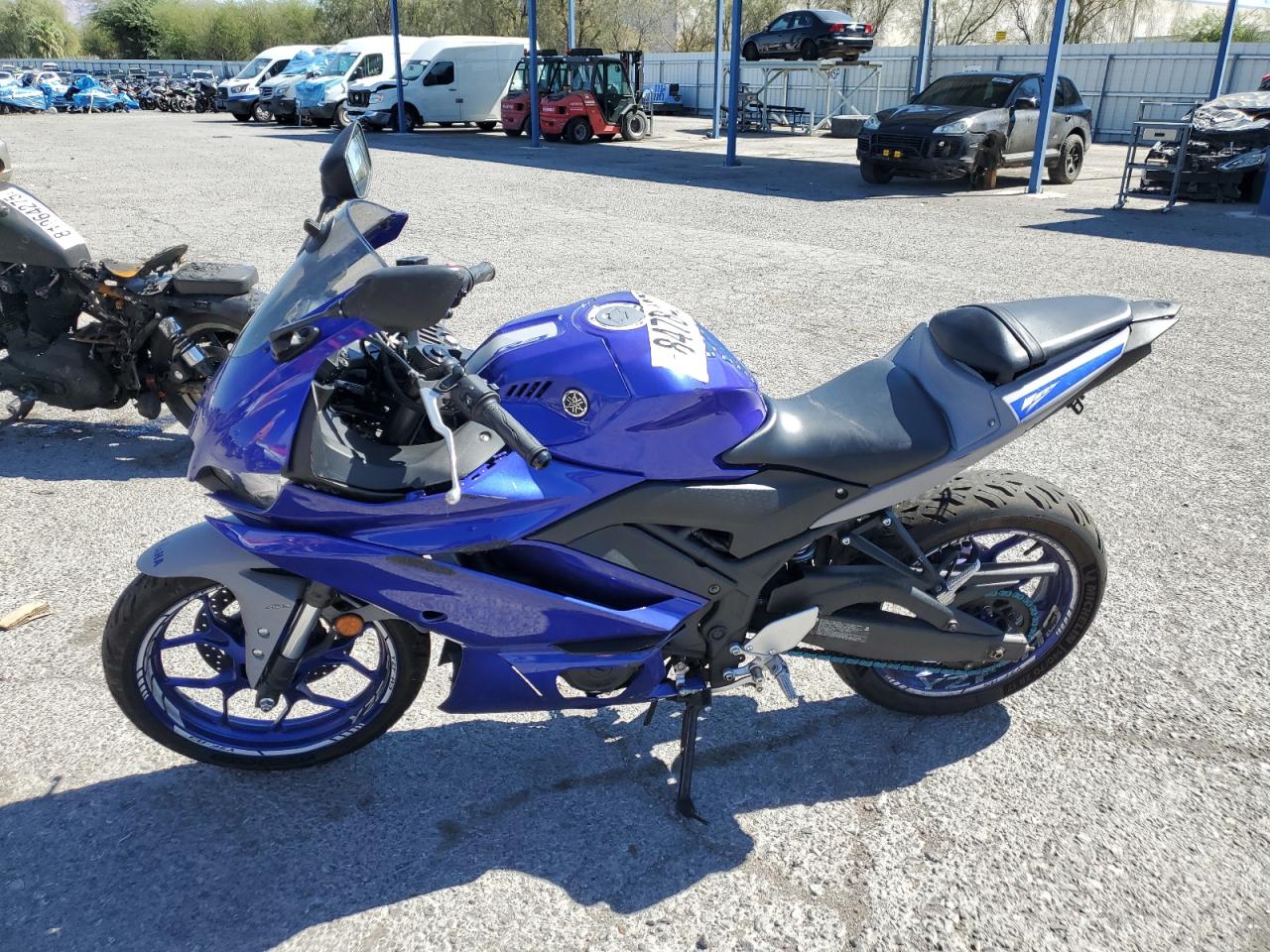 2020 YAMAHA Yzf600 VIN MH3RH18Y0LK003099 photo 3