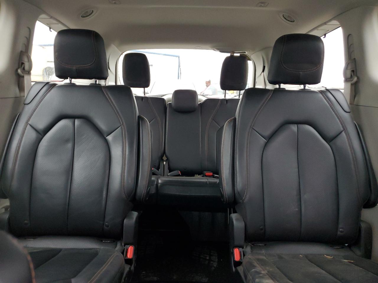 2020 Chrysler Pacifica VIN 2C4RC1EG2LR123822 photo 10