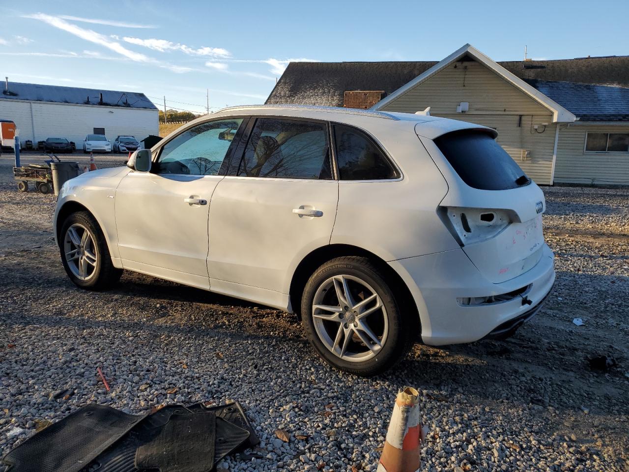 2013 Audi Q5 premium VIN WA1DGAFP8DA047598 photo 2