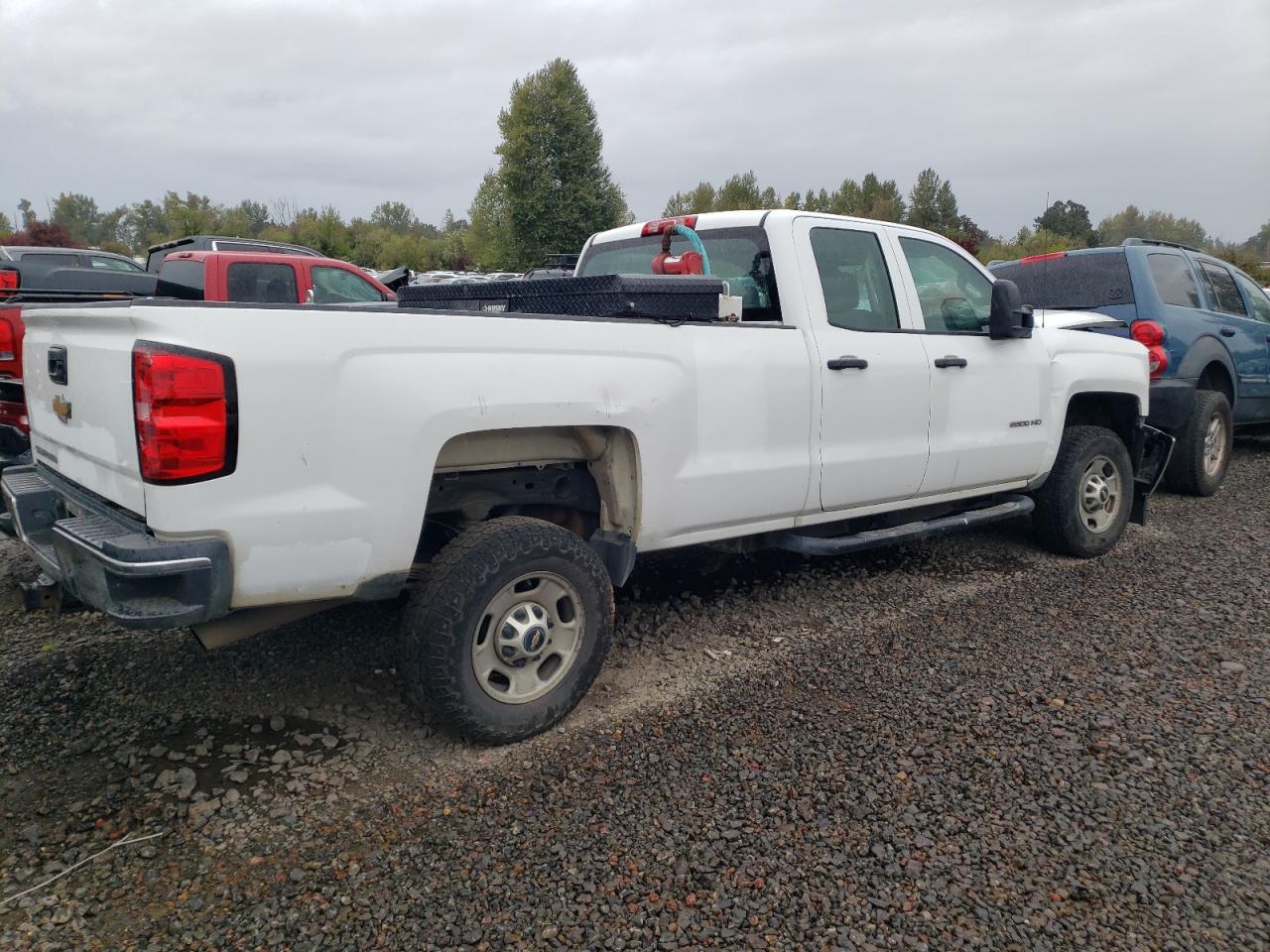 2015 Chevrolet All models VIN 1GC2CUEG7FZ143559 photo 3