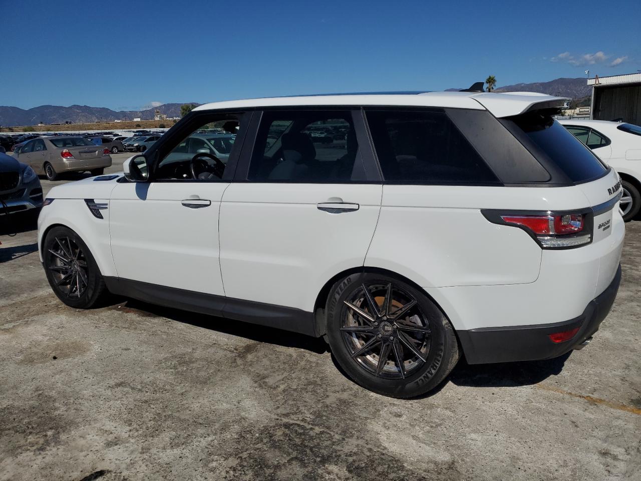 2015 Land Rangerover VIN SALWR2VF0FA527265 photo 2