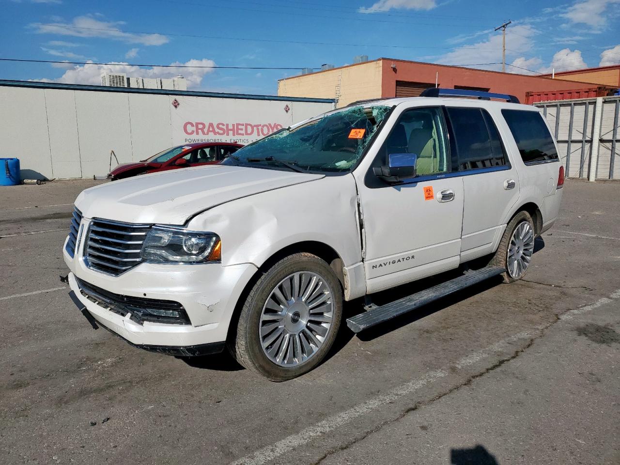2015 Lincoln Navigator VIN 5LMJJ2JT6FEJ11307 photo 1