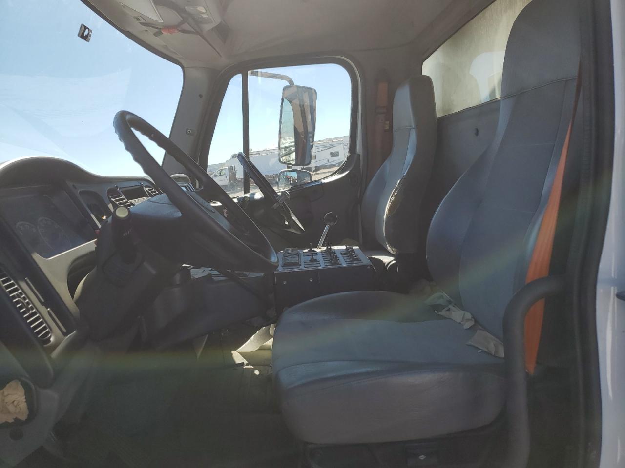 2018 FREIGHTLINER All models VIN 1FVAC4DX8JHJS0341 photo 7