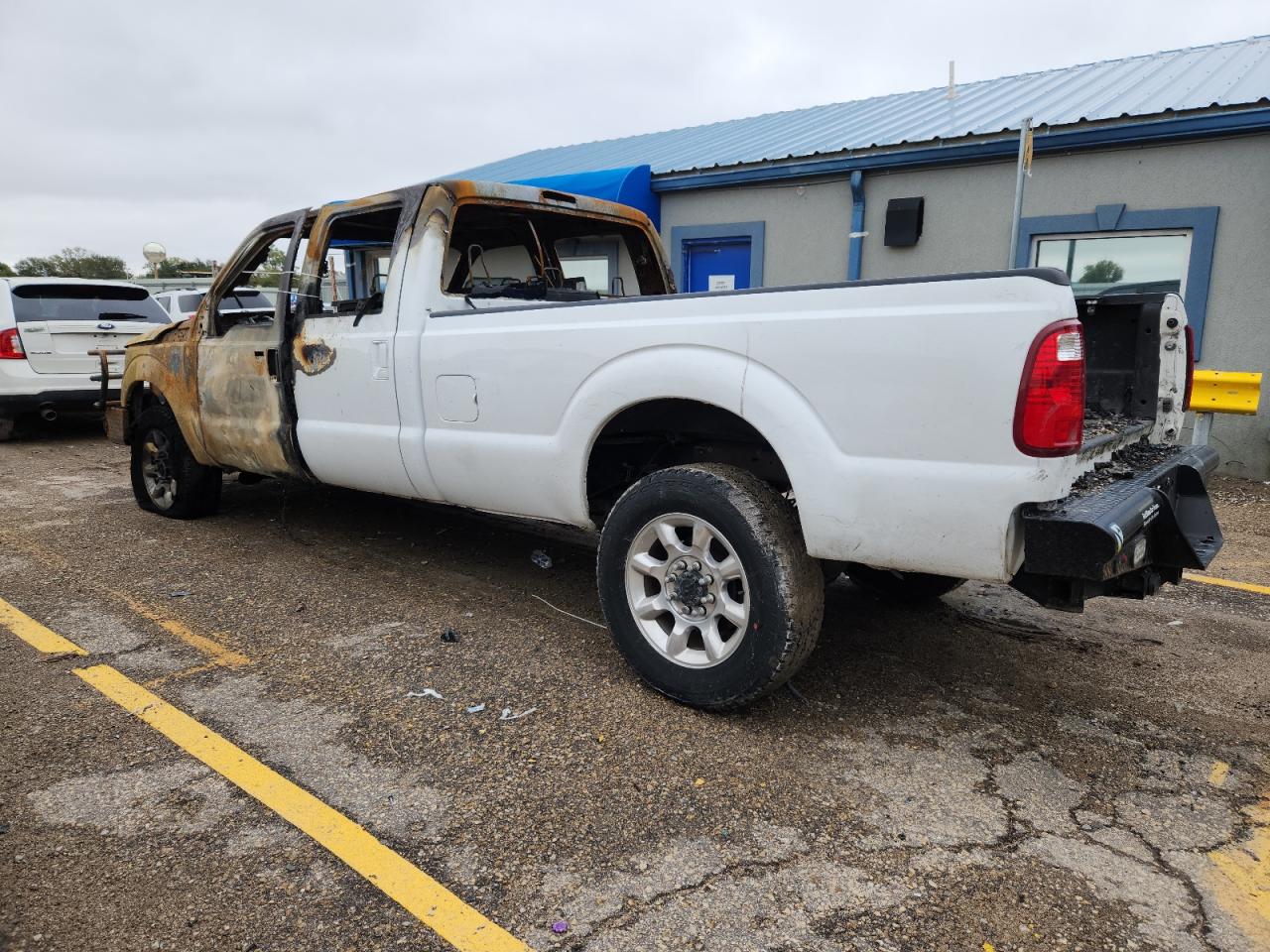 2014 Ford F350 VIN 1FT8W3BT5EEA28204 photo 2