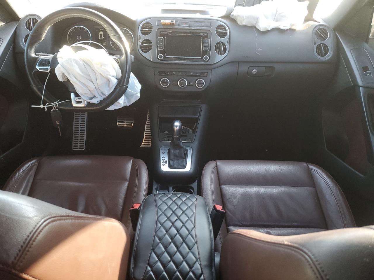 2014 VOLKSWAGEN Tiguan VIN WVGJV3AX0EW026391 photo 8