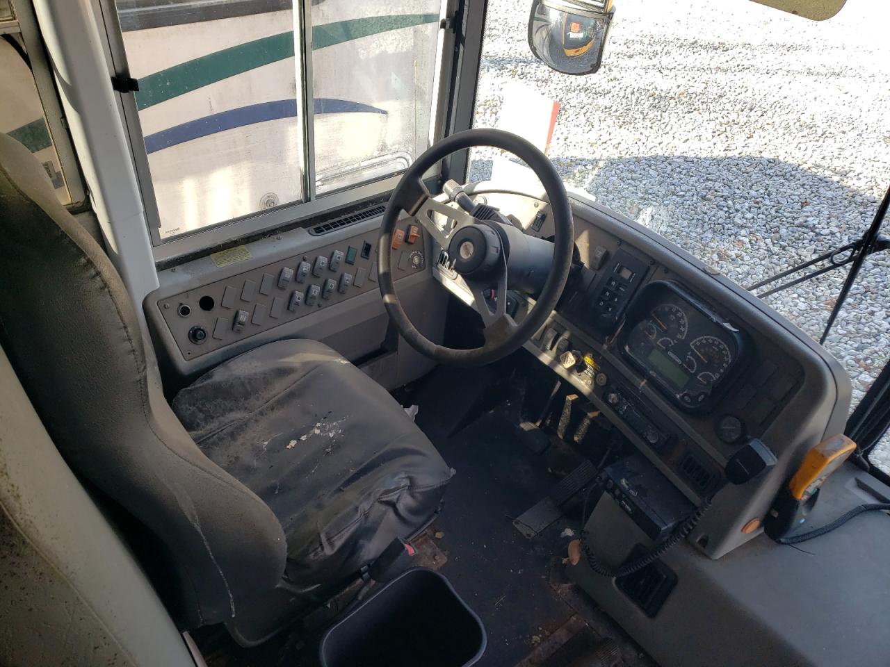 2012 THOMAS Saf-t-line VIN 1T7YN4E20C1149984 photo 5