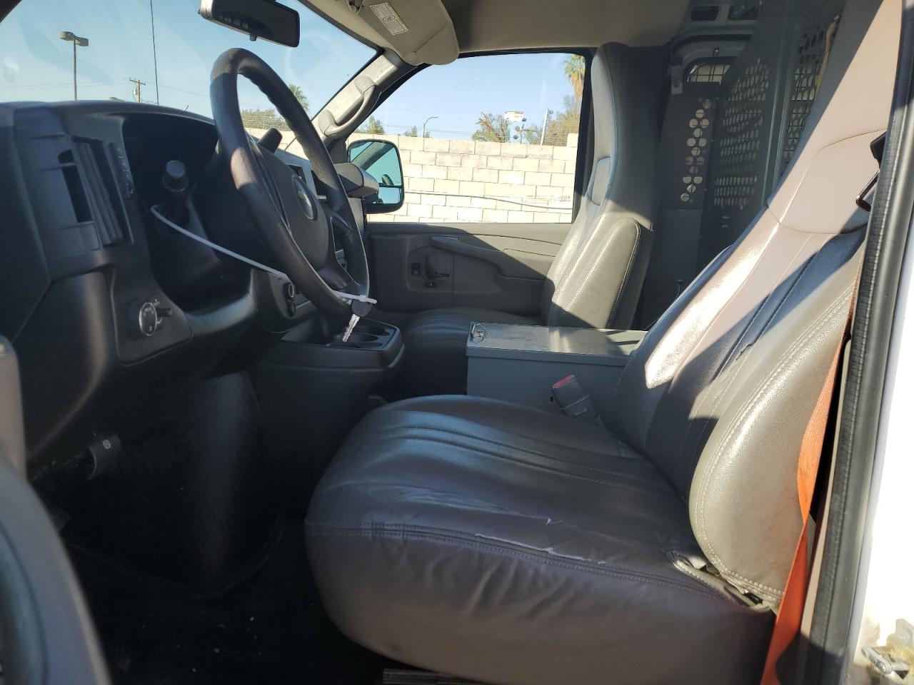 2014 Chevy Express VIN 1GCWGFCBXE1136000 photo 7