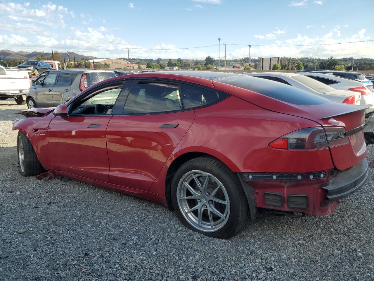 2021 Tesla Model s VIN 5YJSA1E68MF441553 photo 2