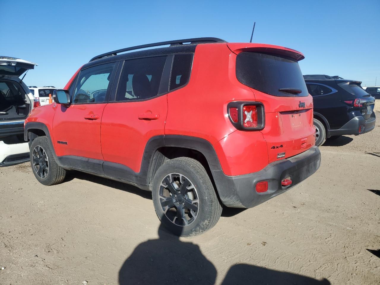 2023 Jeep Renegade VIN ZACNJDC13PPP73402 photo 2
