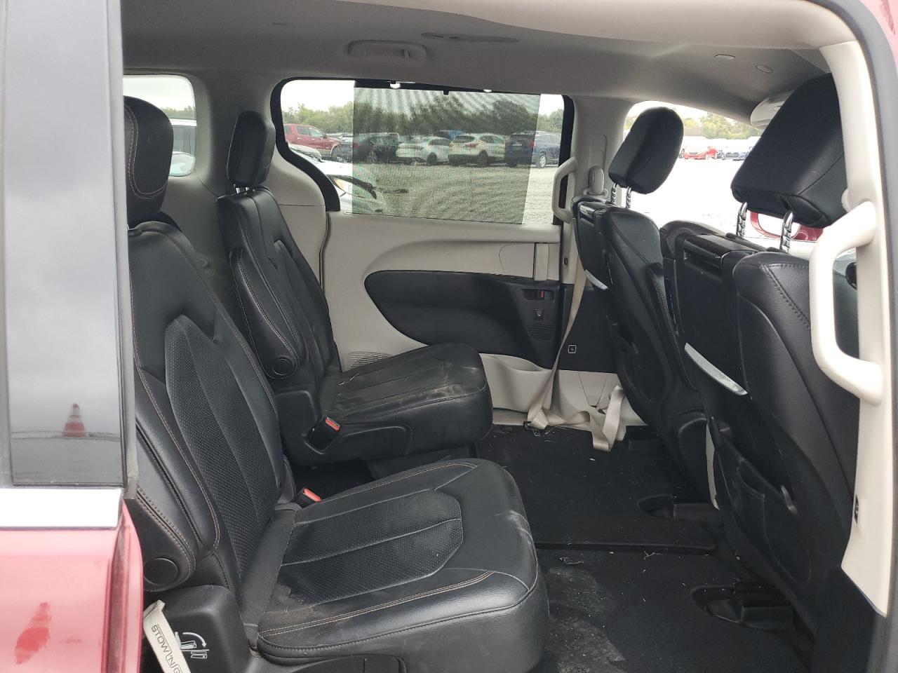 2020 Chrysler Pacifica VIN 2C4RC1EG2LR123822 photo 11