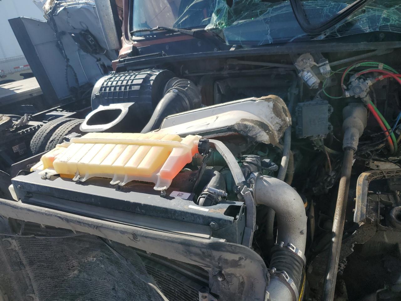 2018 Volvo All models VIN 4V4NC9EH1JN998555 photo 7