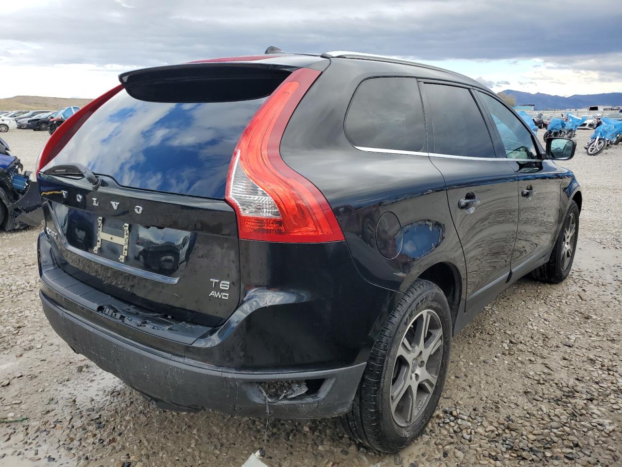 2011 VOLV Xc60 awd w VIN YV4902DZ7B2212362 photo 3