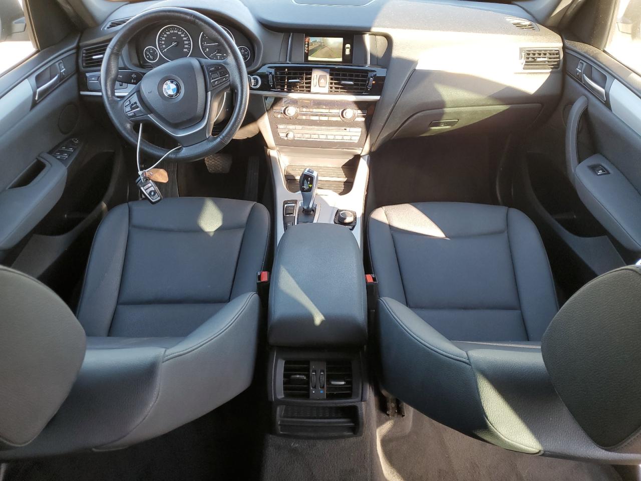 2017 BMW X3 VIN 5UXWX9C36H0W66886 photo 8