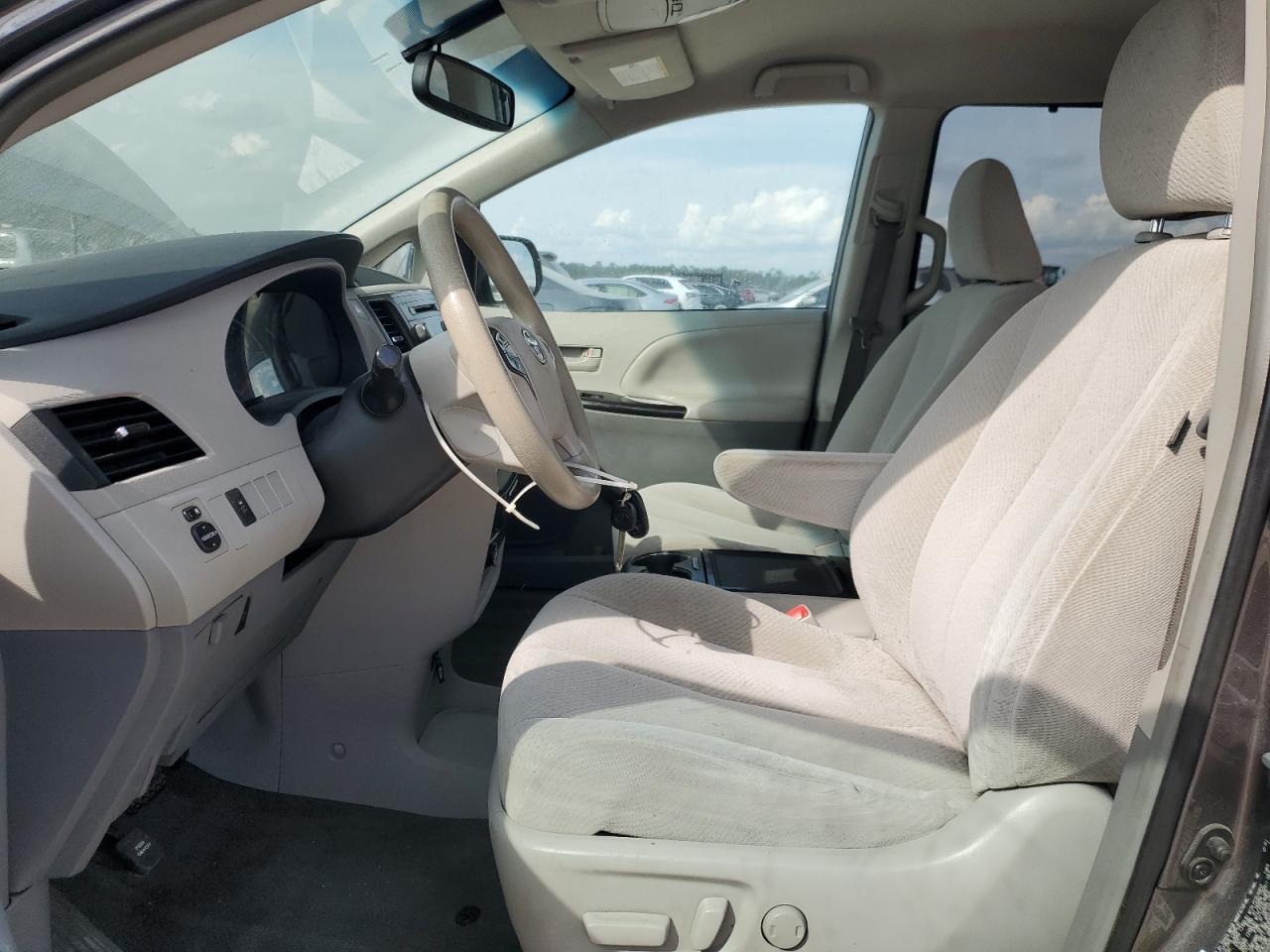 2014 Toyota All models VIN 5TDKK3DC4ES440400 photo 7