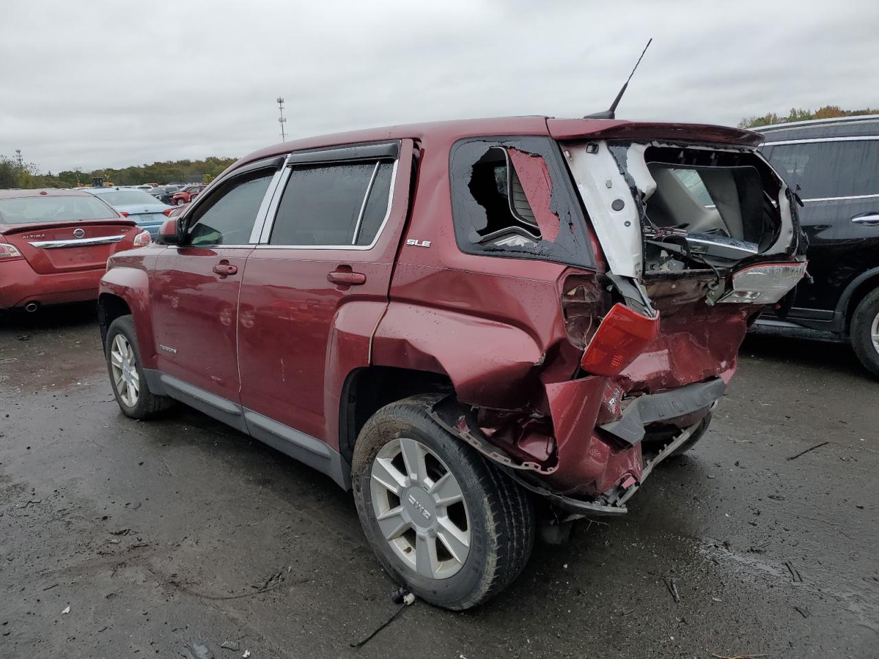 2012 GMC Terrain VIN 2GKALMEK0C6297817 photo 2