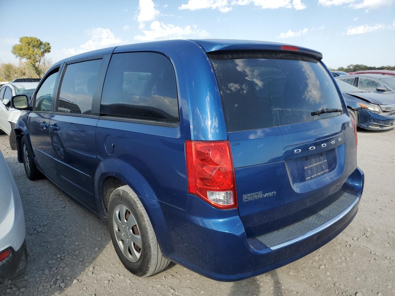 2011 Dodge Caravan VIN 2D4RN4DG4BR613581 photo 2