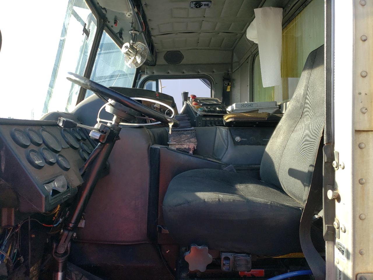 2009 PETERBILT All models VIN 3BPZL00X39F719642 photo 5