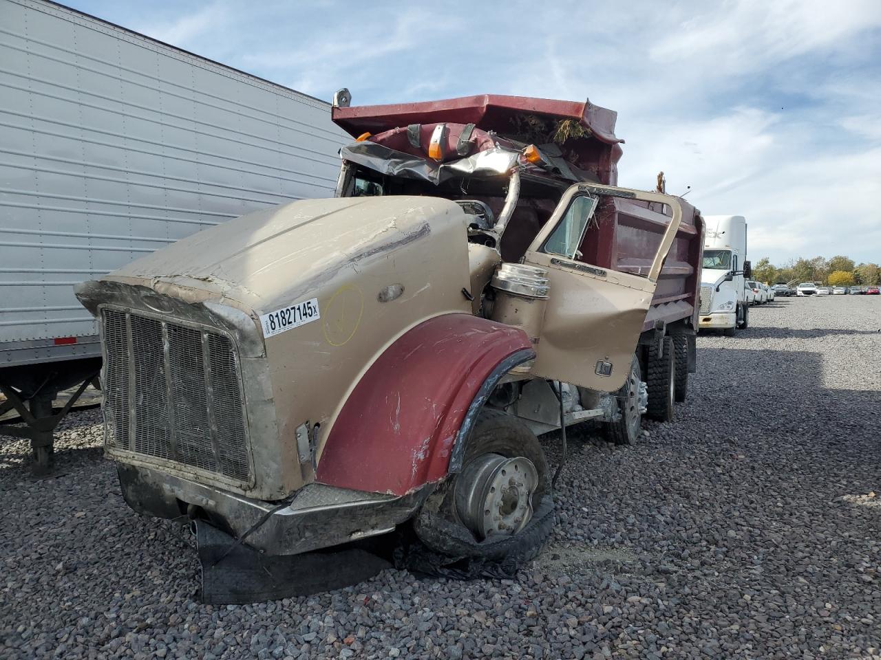 2005 PETERBILT All models VIN 1NPFXBTX85D838571 photo 2