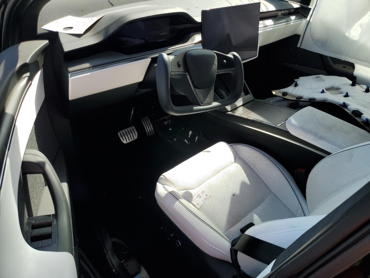 2022 TESLA Model x VIN 7SAXCBE6XNF353324 photo 8