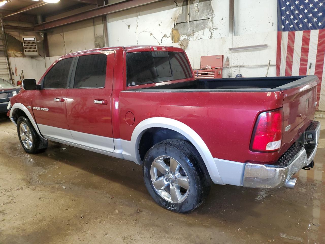 2012 Dodge Ram 1500 VIN 1C6RD7NT8CS274215 photo 2