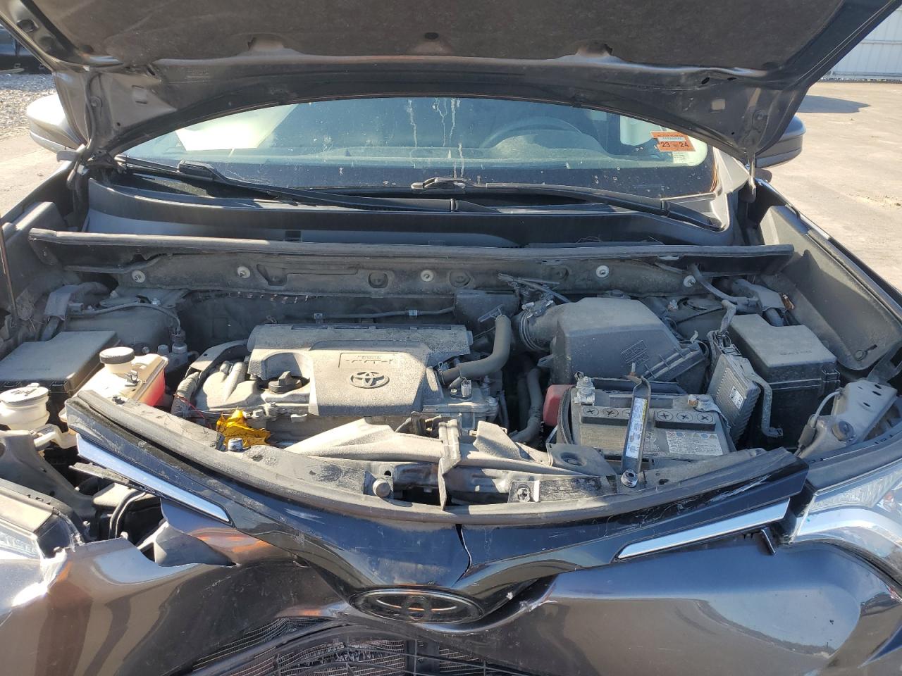 2017 Toyota Rav4 VIN JTMBFREV8HJ151111 photo 11