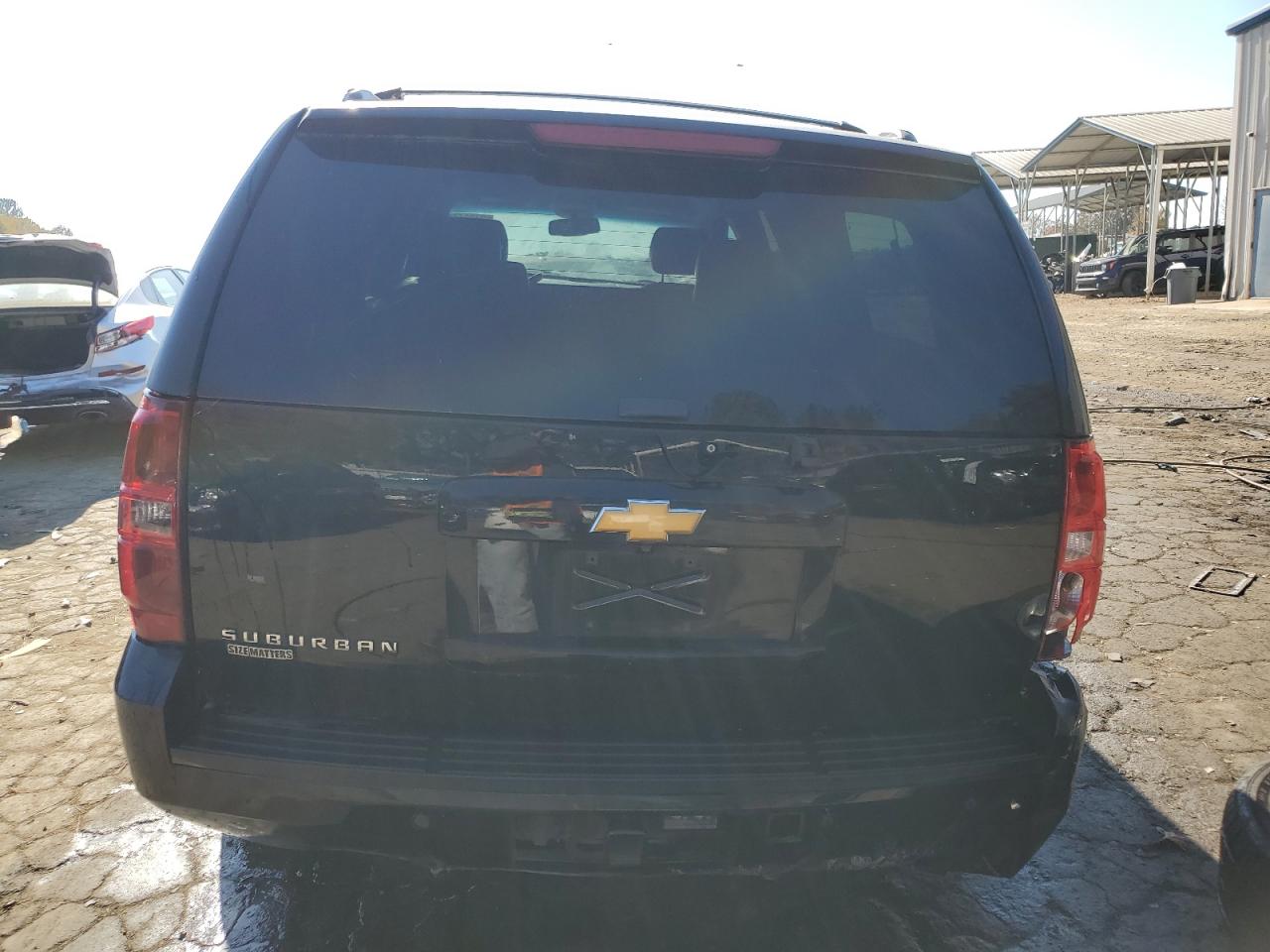 2014 Chevrolet Suburban VIN 1GNSCJE01ER139059 photo 6