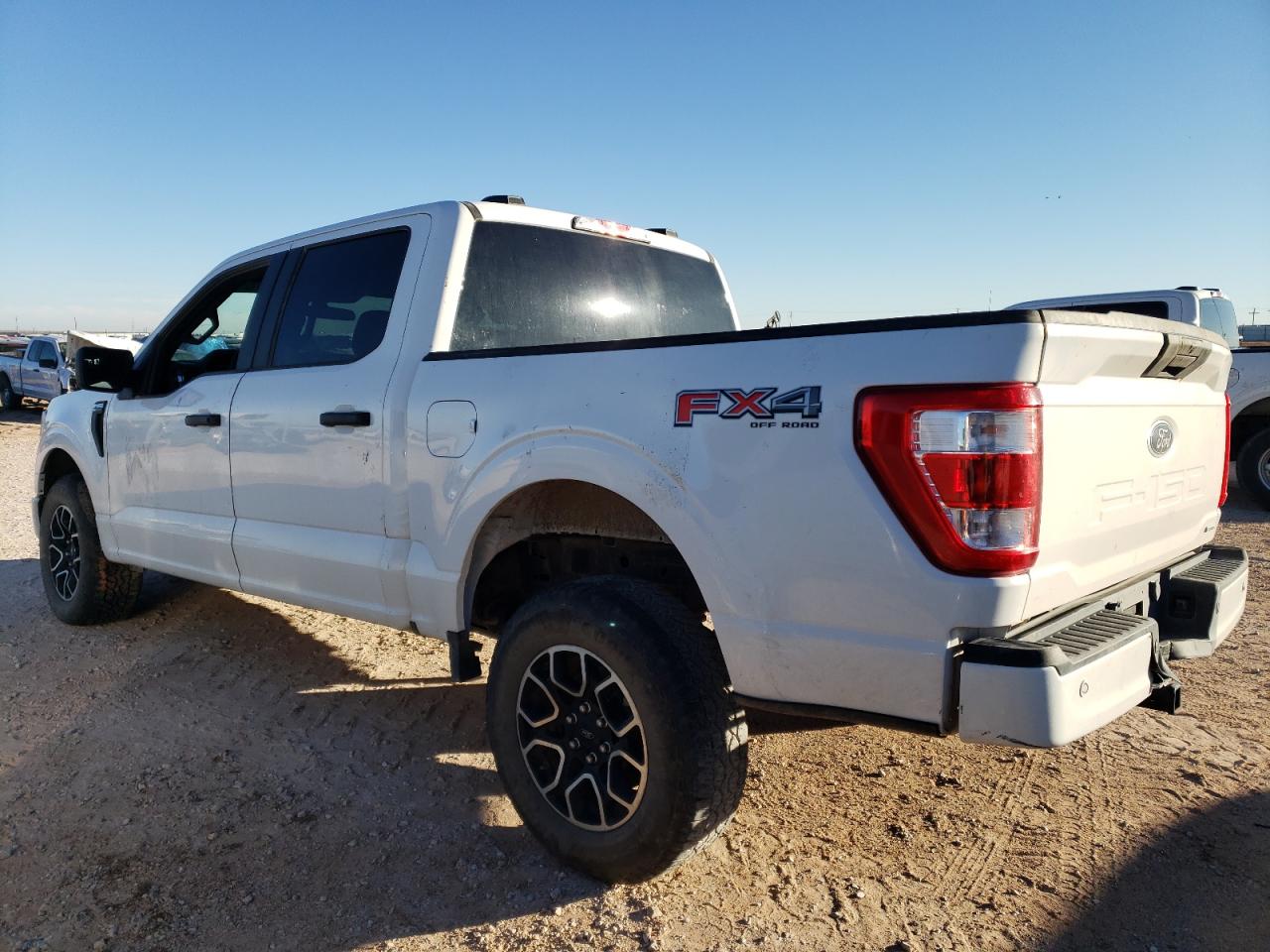 2022 FORD F-150 VIN 1FTFW1E84NKE27187 photo 2