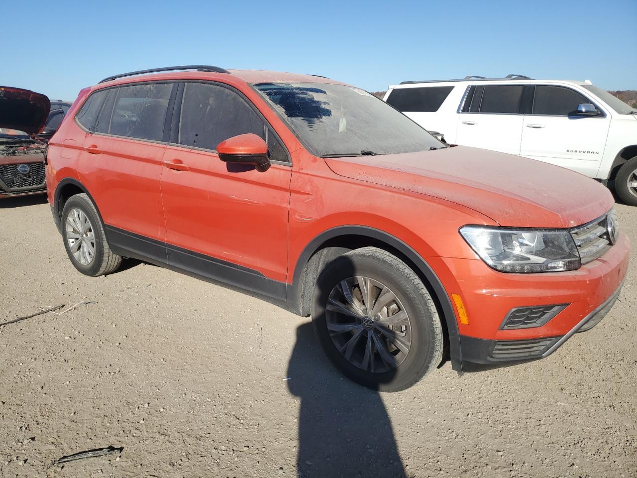 2019 VOLKSWAGEN Tiguan VIN 3VV1B7AX5KM103872 photo 4