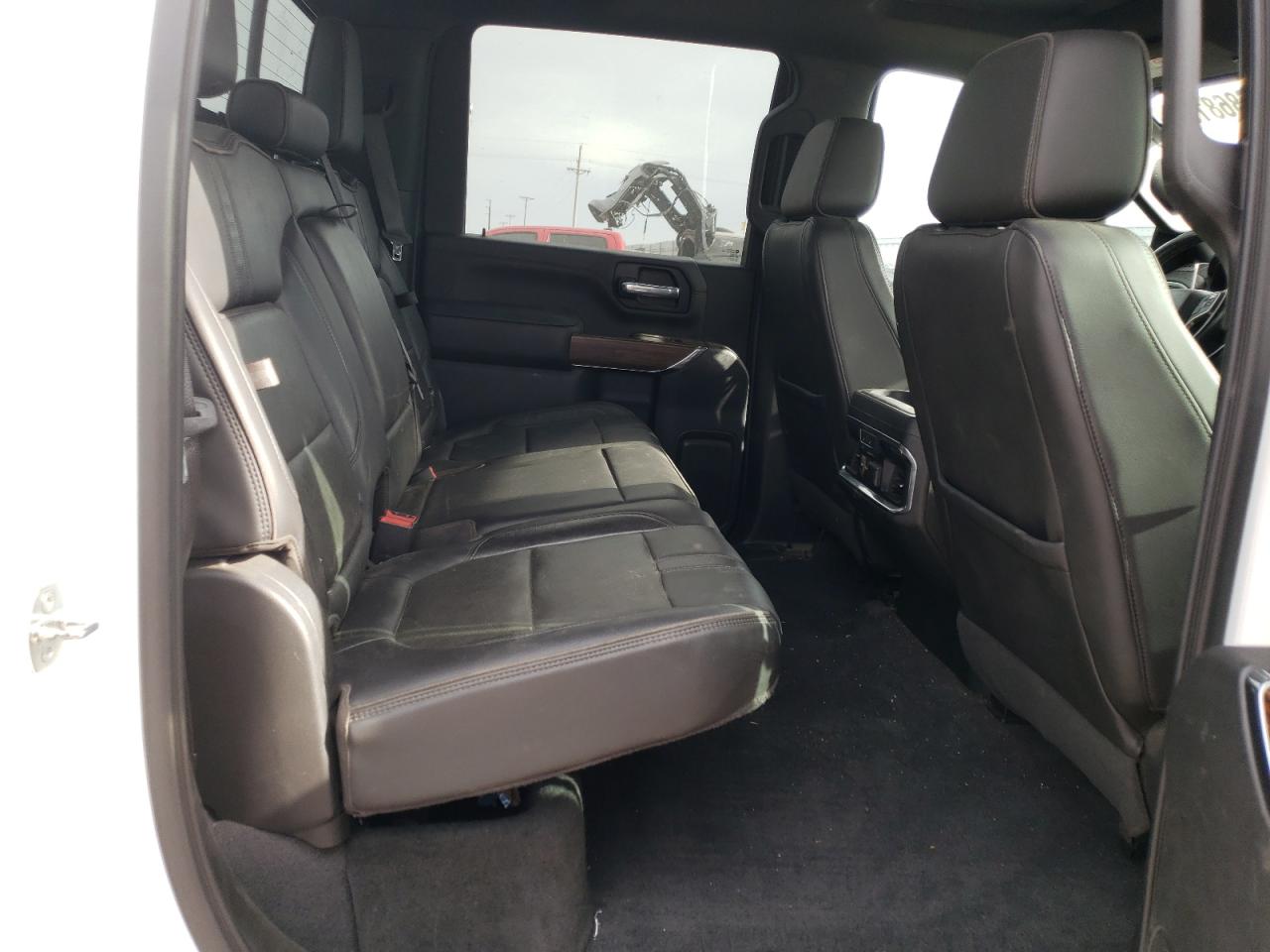 2022 Chevrolet All models VIN 1GC4YREYXNF366372 photo 10