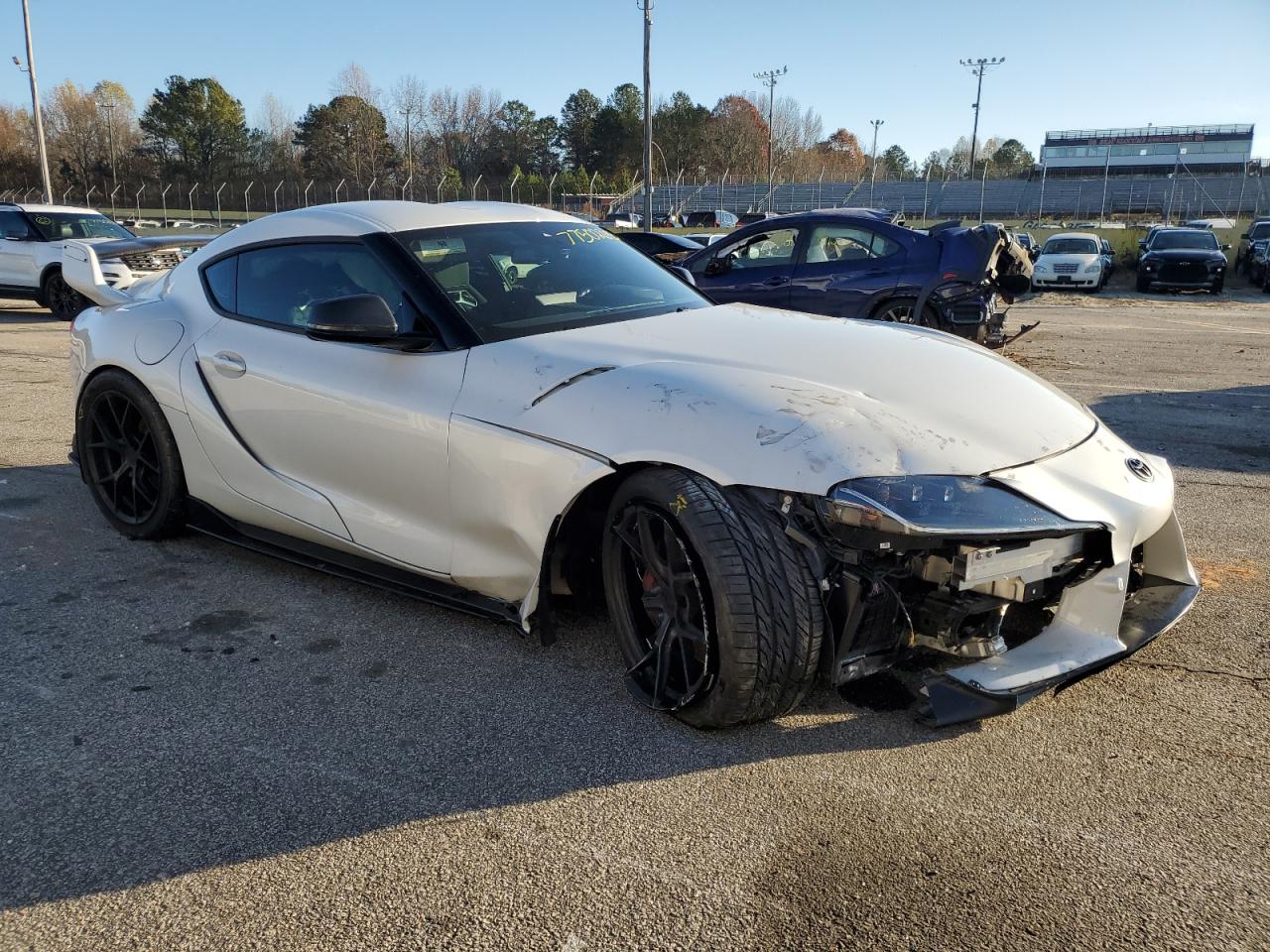 2021 TOYOTA Supra VIN WZ1DB0C08MW045912 photo 4