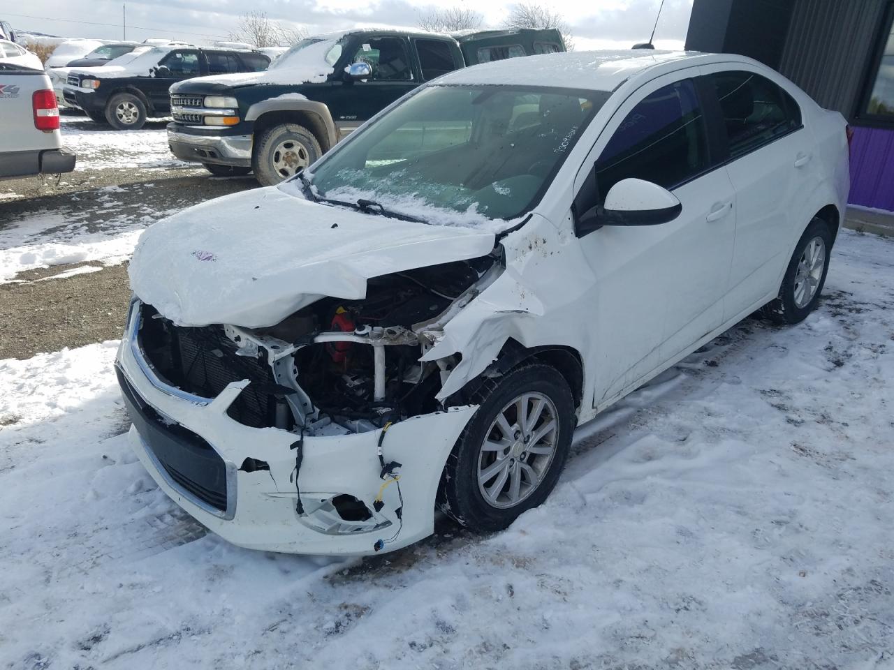 2018 Chevrolet SONIC VIN 1G1JD5SH2J4102976 photo 1