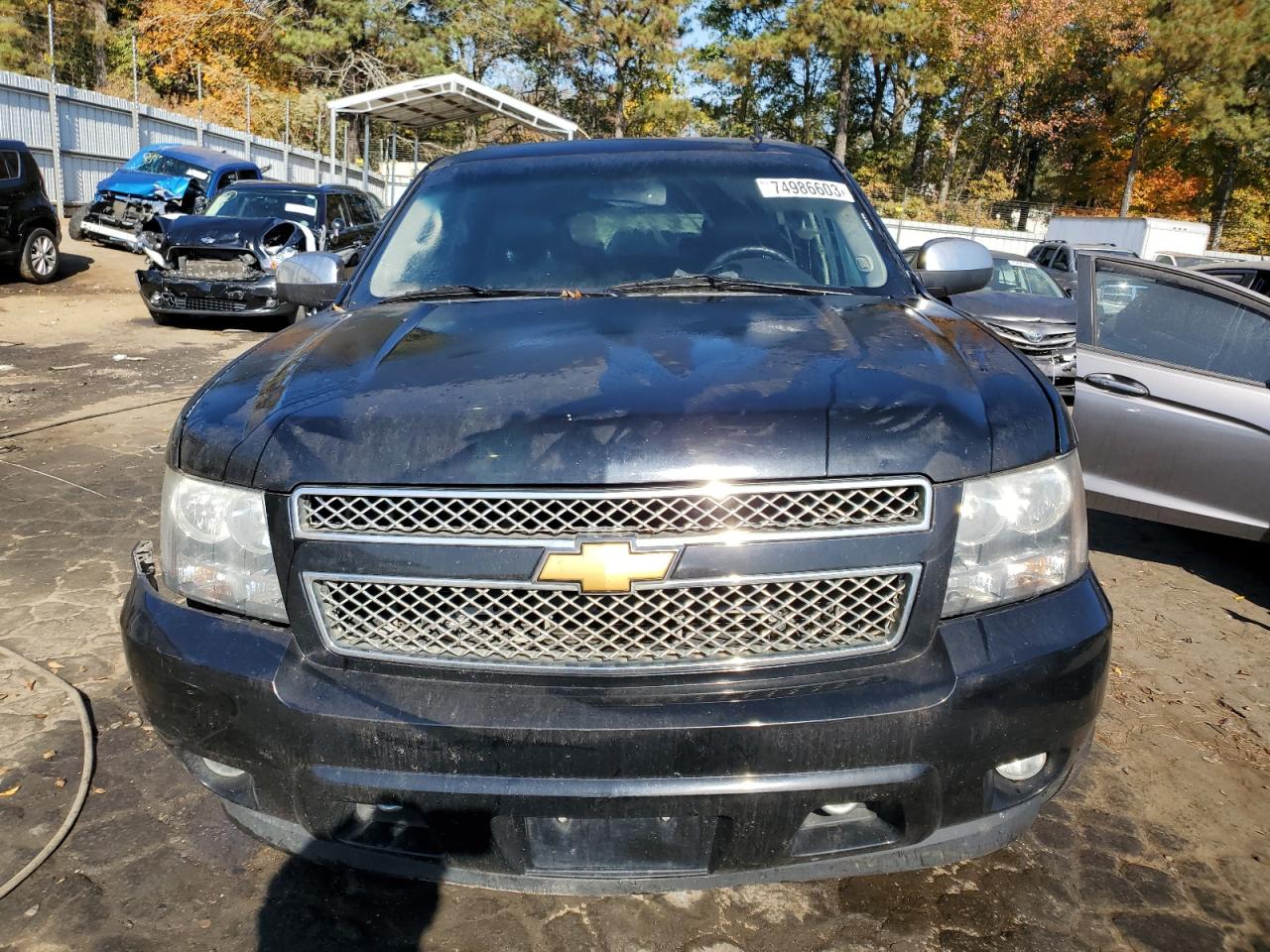 2014 Chevrolet Suburban VIN 1GNSCJE01ER139059 photo 5