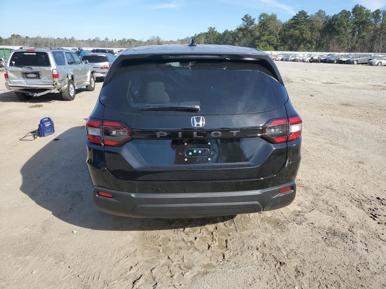 2024 HONDA Pilot VIN 5FNYG2H21RB002726 photo 6