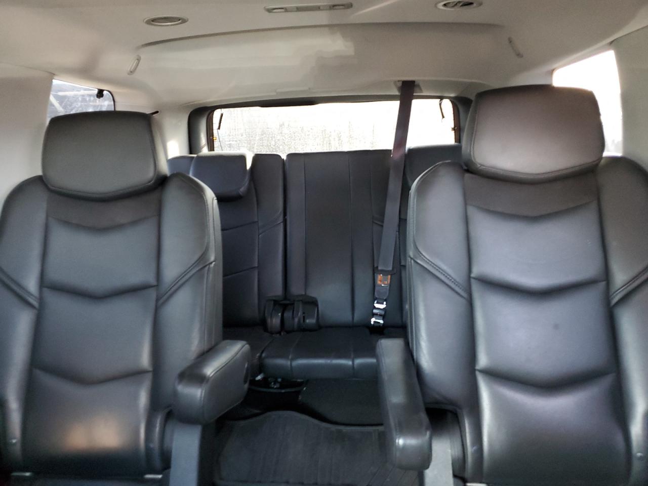 2016 Cadillac Escalade VIN 1GYS4BKJ7GR480794 photo 10