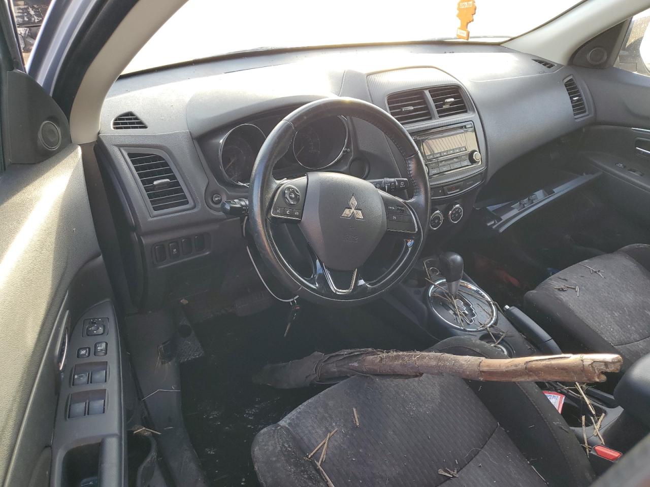 2017 MITSUBISHI Outlander VIN JA4AR3AU0HZ060357 photo 8