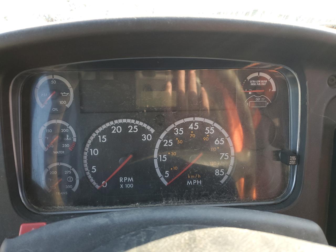 2013 FREIGHTLINER Chassis b2b VIN 4UZABRDU2DCBR9426 photo 8