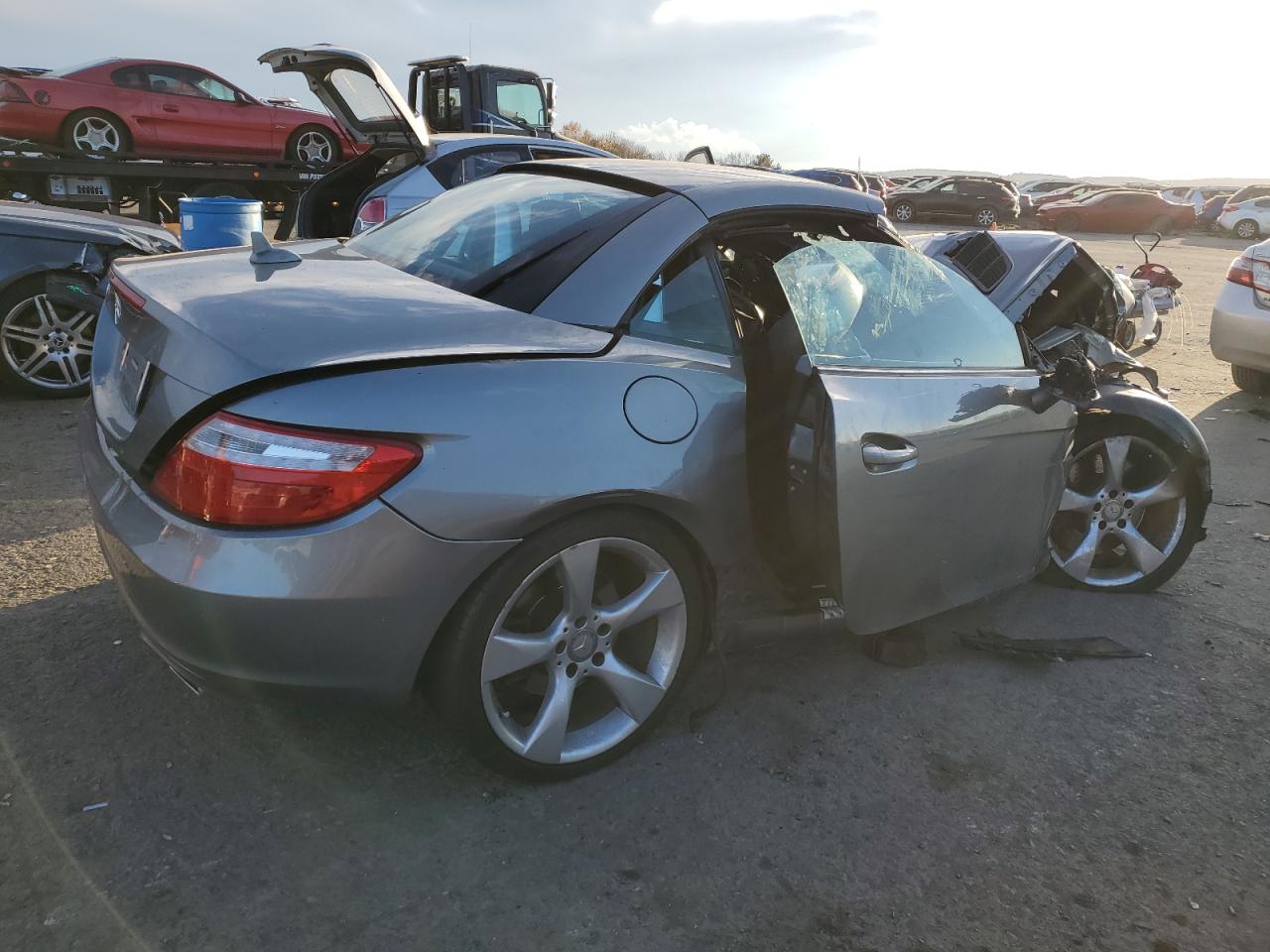 2012 Mercedes-Benz Slk-class VIN WDDPK5HA0CF008996 photo 3