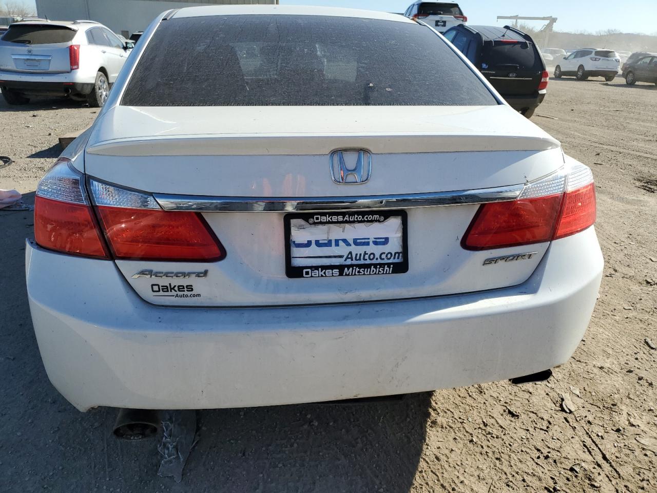 2014 HONDA Accord VIN 1HGCR2F50EA281611 photo 6