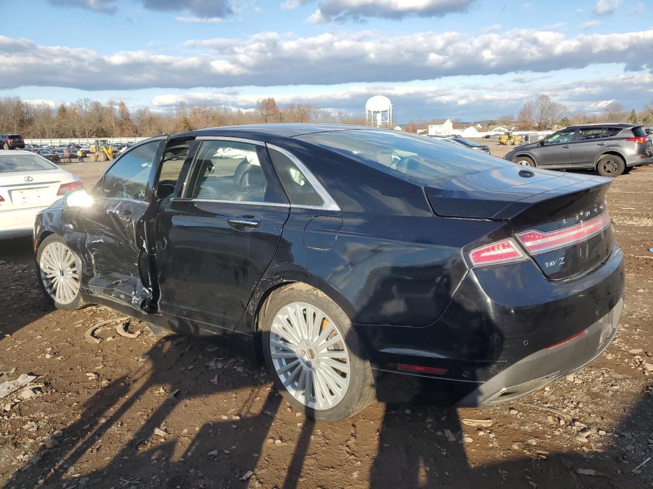 2017 Lincoln Mkz VIN 3LN6L5MU8HR607587 photo 2