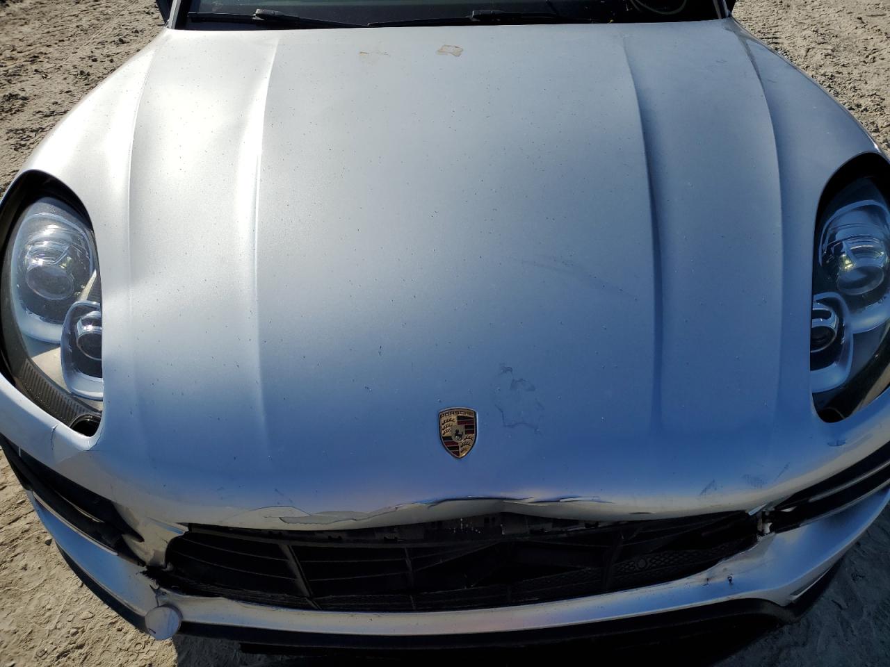 2015 Porsche Macan VIN WP1AF2A56FLB91602 photo 12